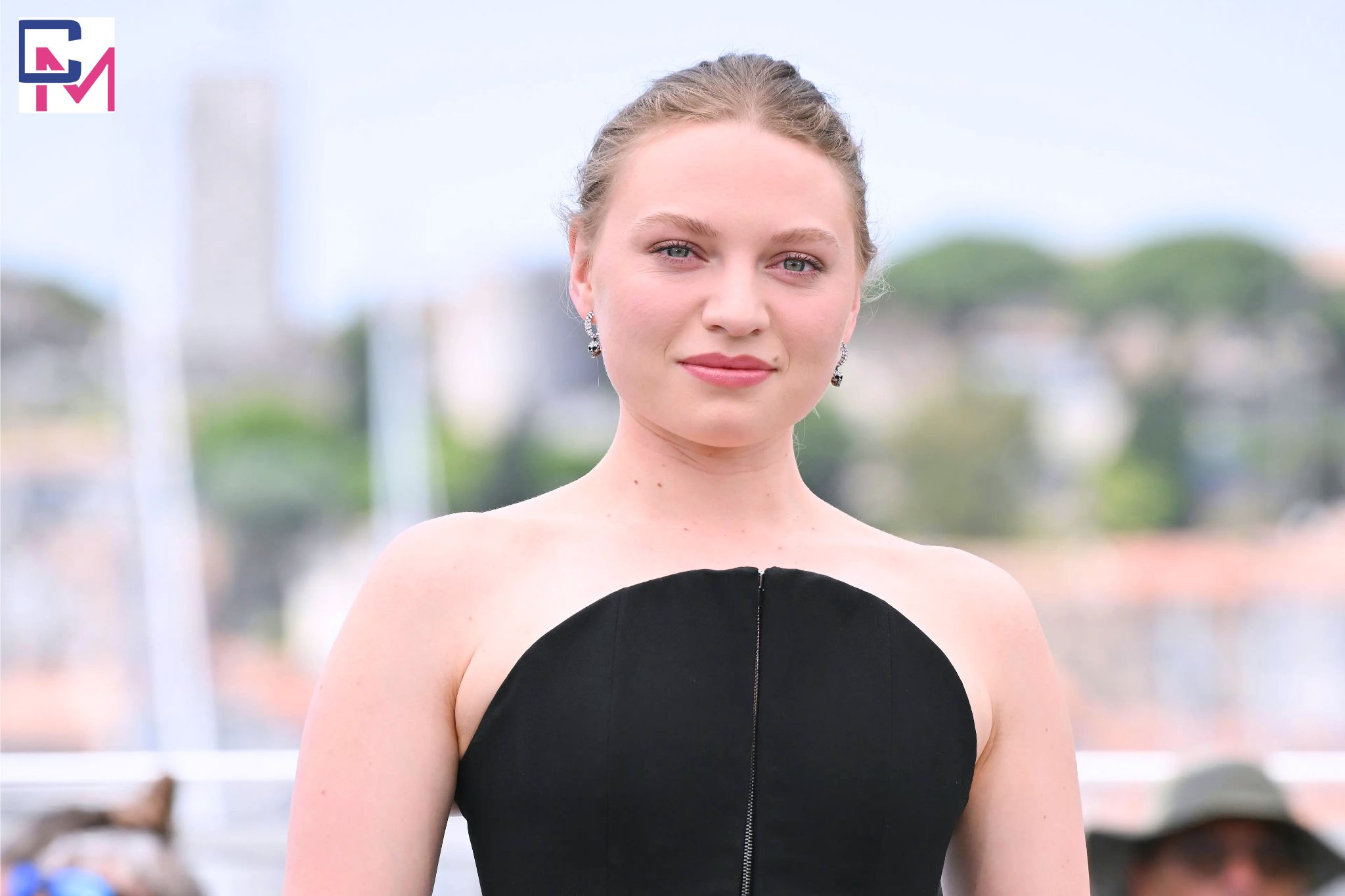 mia threapleton